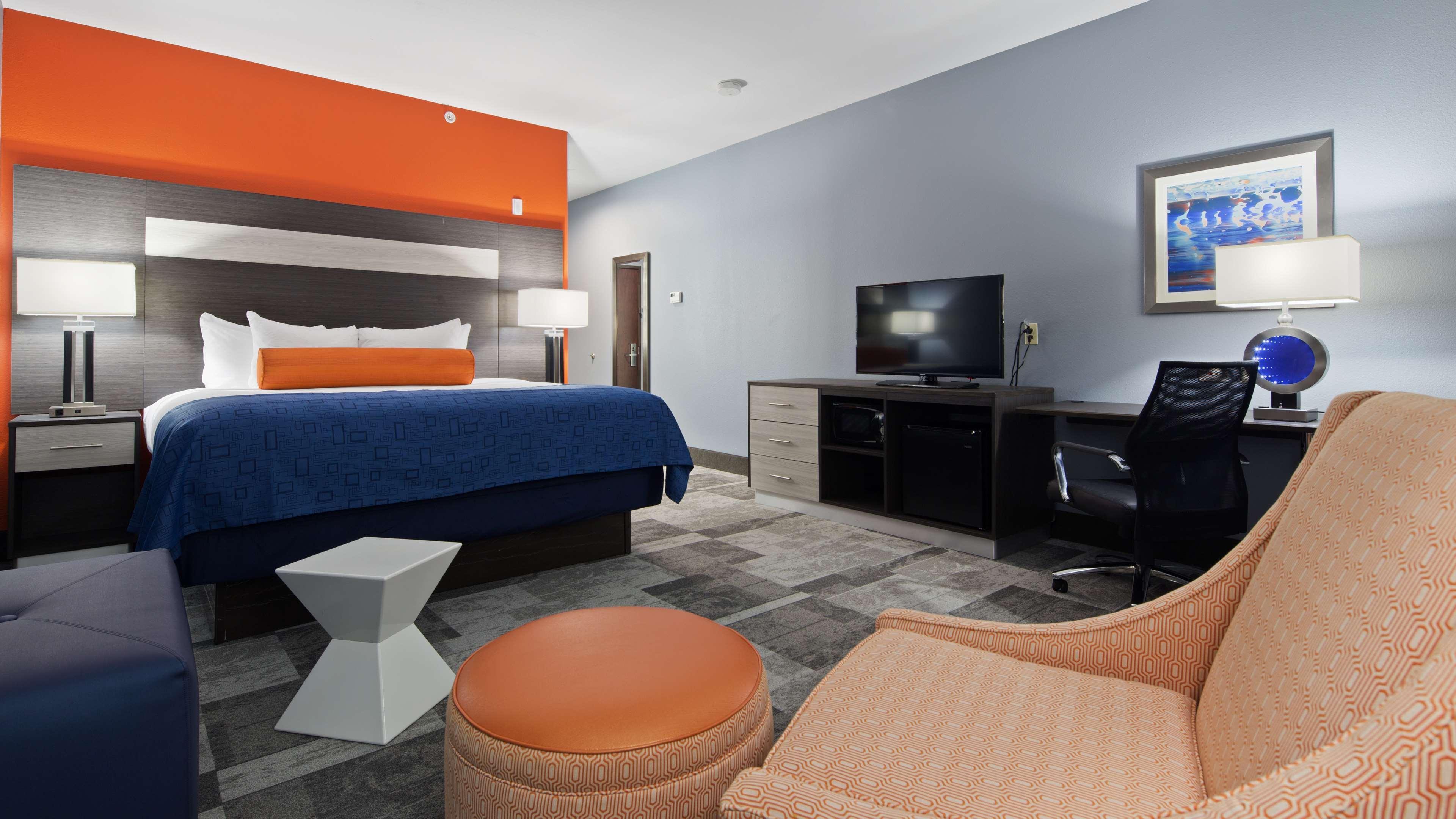 Best Western Plus Wewoka Inn & Suites Екстериор снимка