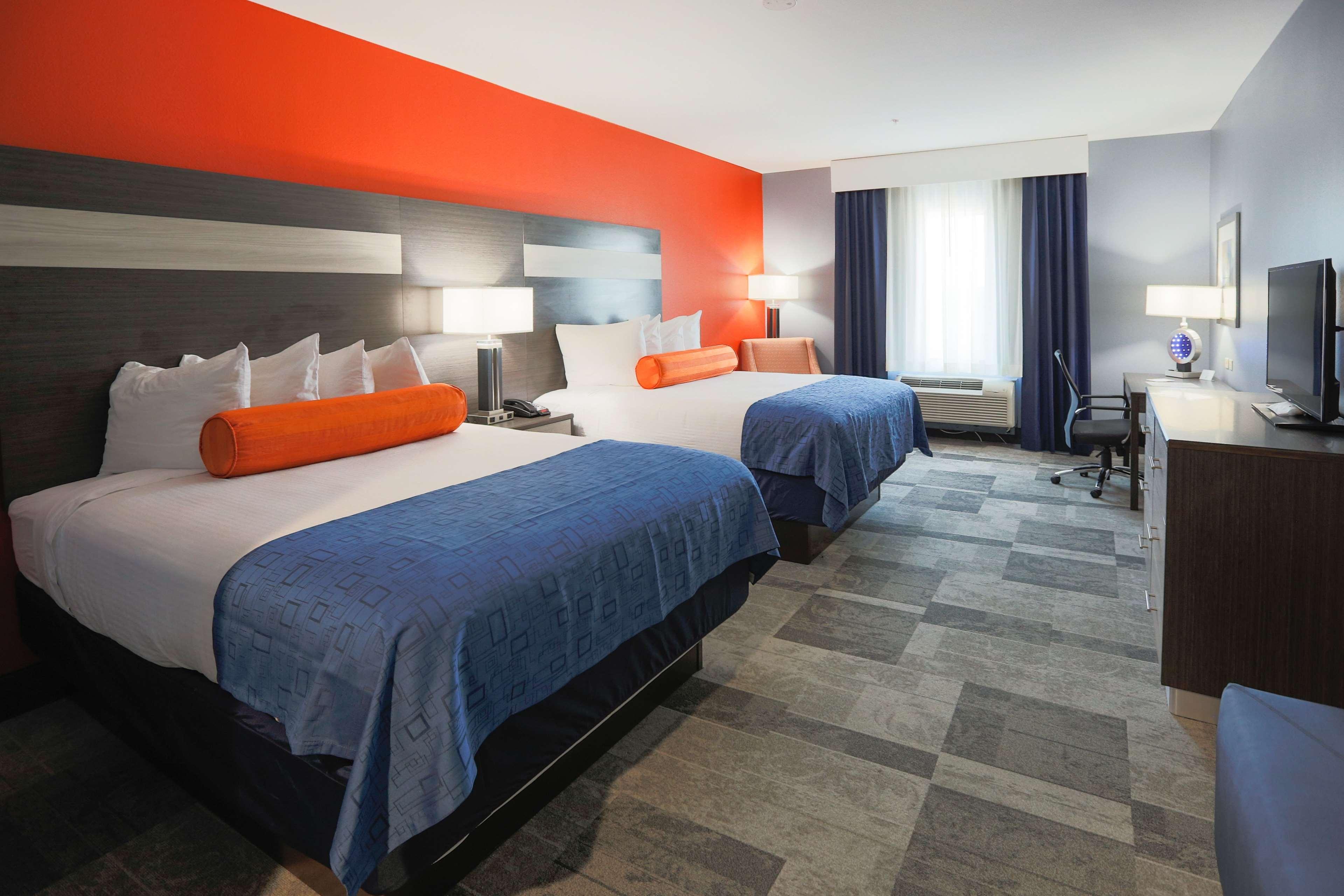 Best Western Plus Wewoka Inn & Suites Екстериор снимка