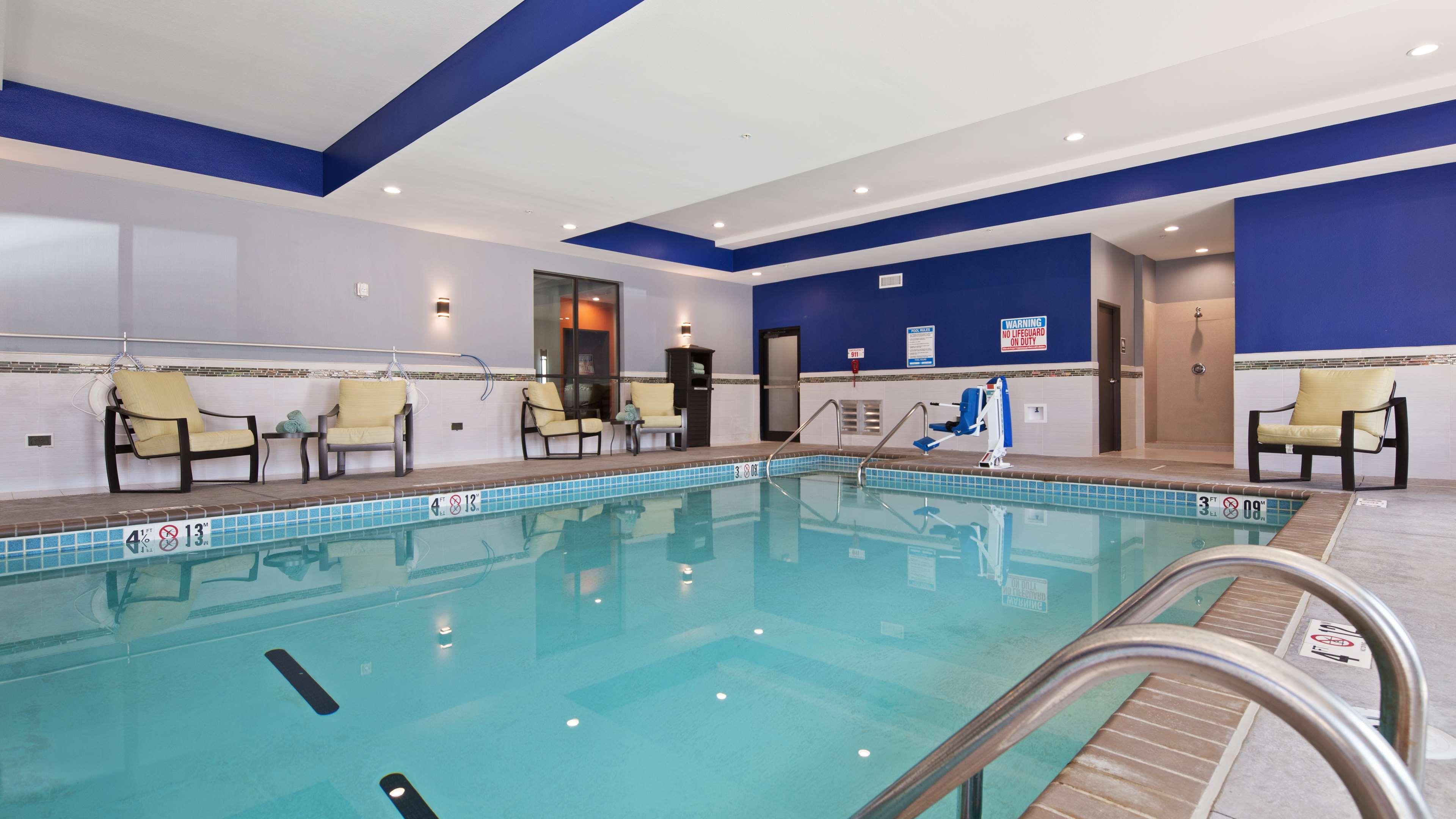 Best Western Plus Wewoka Inn & Suites Екстериор снимка