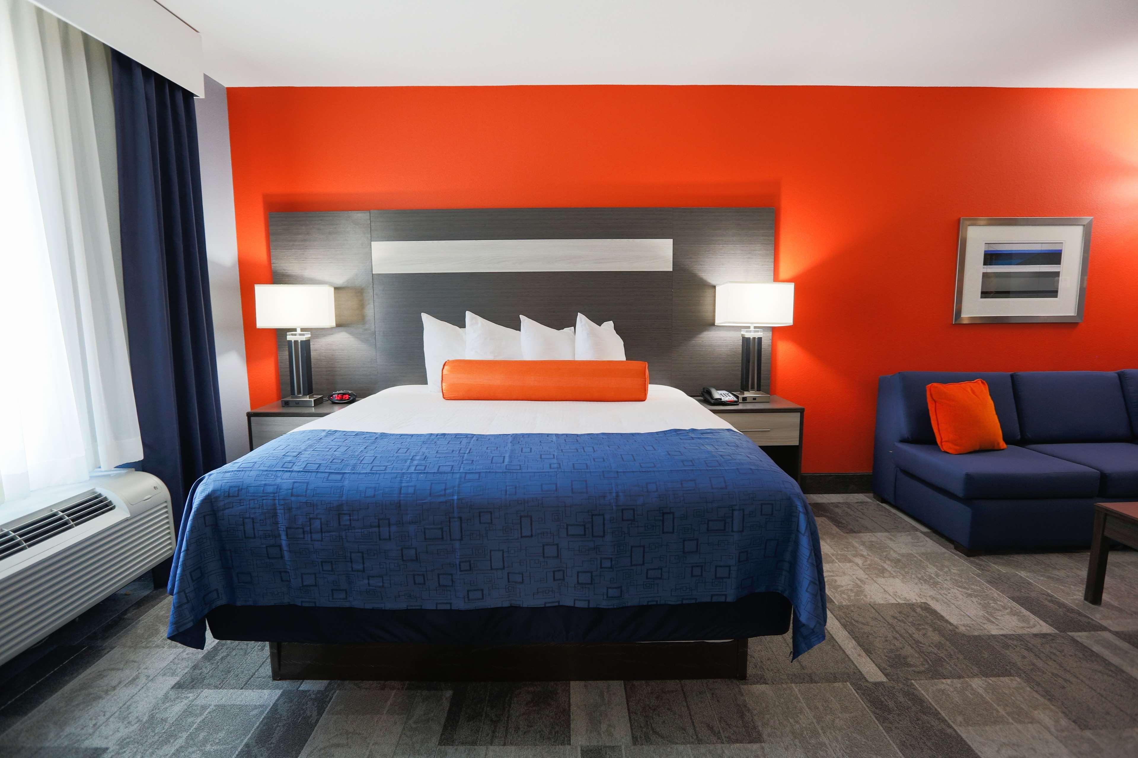 Best Western Plus Wewoka Inn & Suites Екстериор снимка